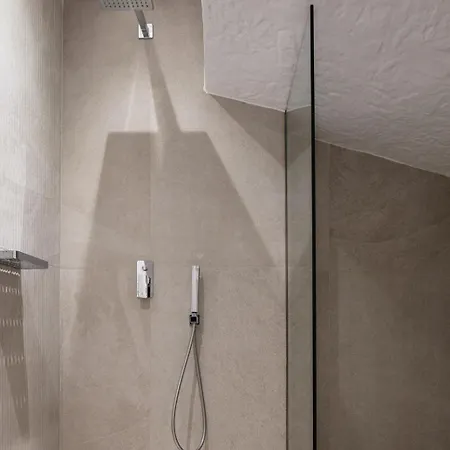 Akonizia Luxury House - With Private Heated Pool And Jacuzzi Dhrámia