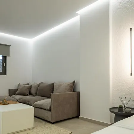 Akonizia Luxury House - With Private Heated Pool And Jacuzzi בית נופש