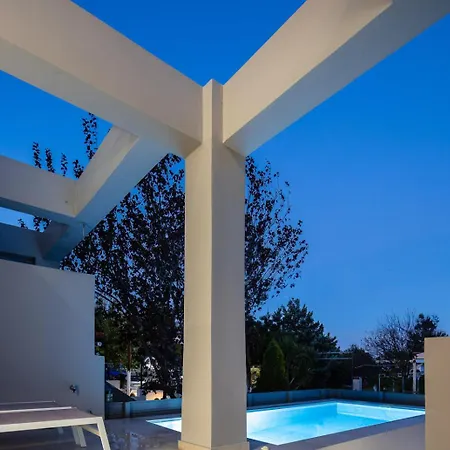 Holiday home Akonizia Luxury House - With Private Heated Pool And Jacuzzi *